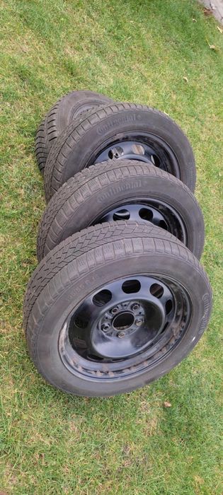 Opony zimowe Continental 195/55 R16 z felgami stalowymi