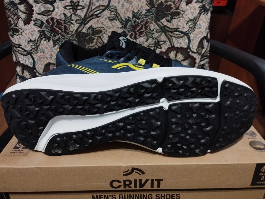 Мужские водонепроницаемые кроссовки