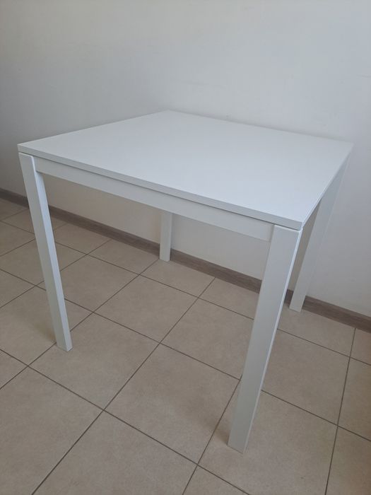Biały Kwadratowy Stół Ikea 75x75 cm