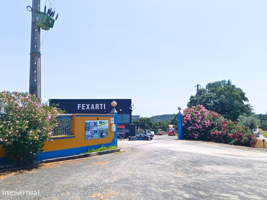 Armazem serralharia e metalomecanica