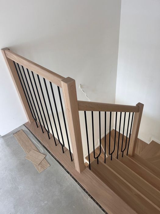 Schody drewniane, stolarz  konkurecyjne ceny