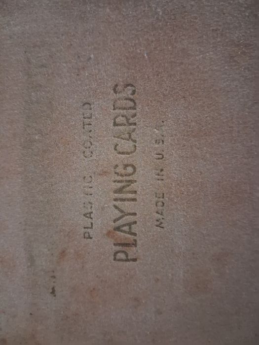 Caixa de 2 baralhos de cartas