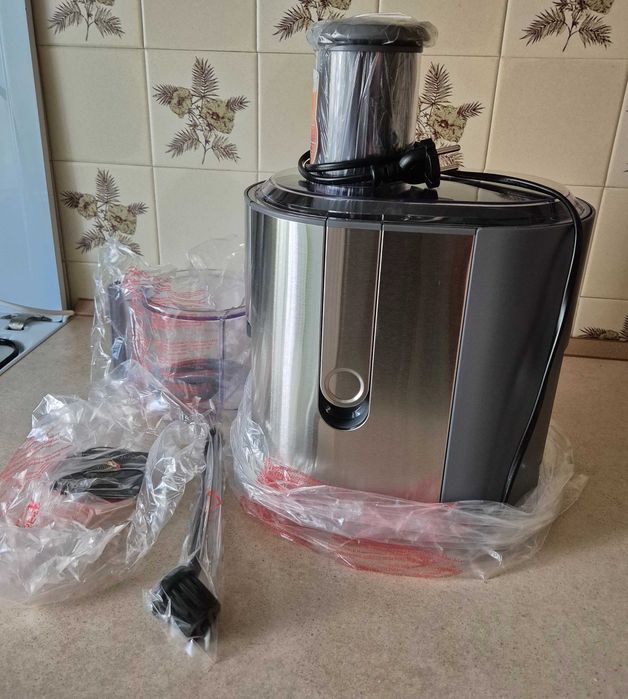 Соковитискач BRAUN J700