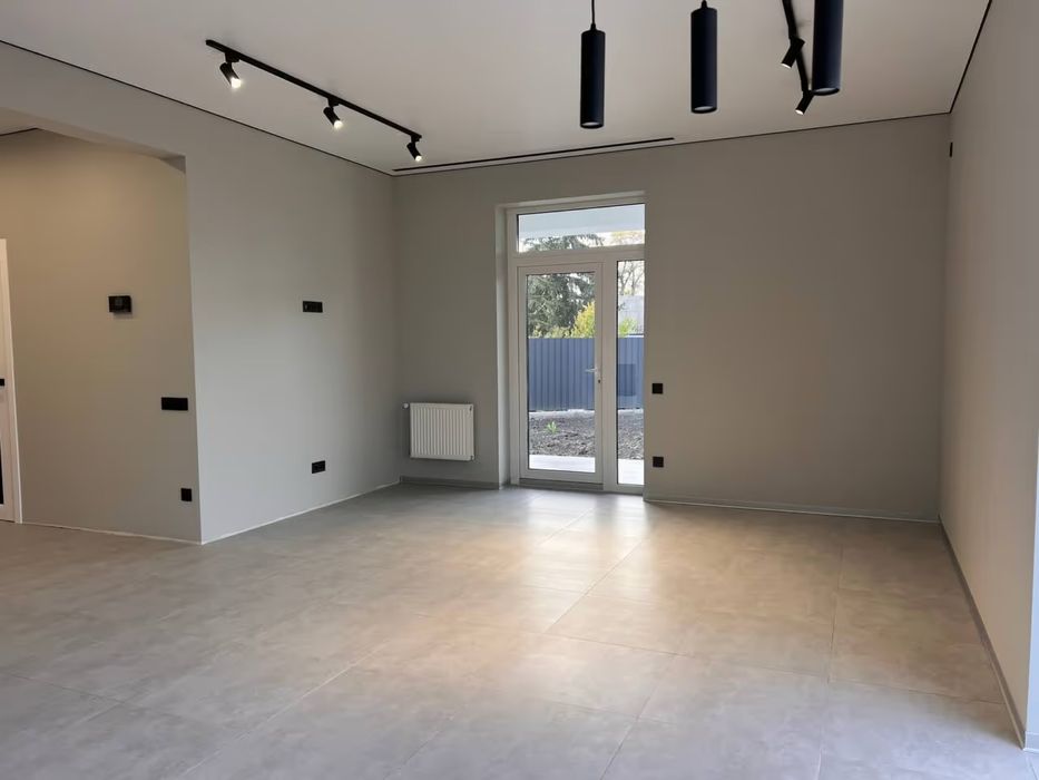 Центр. ПРОДАЖ  будинок з ГАЗОМ та ремонтом 102м2