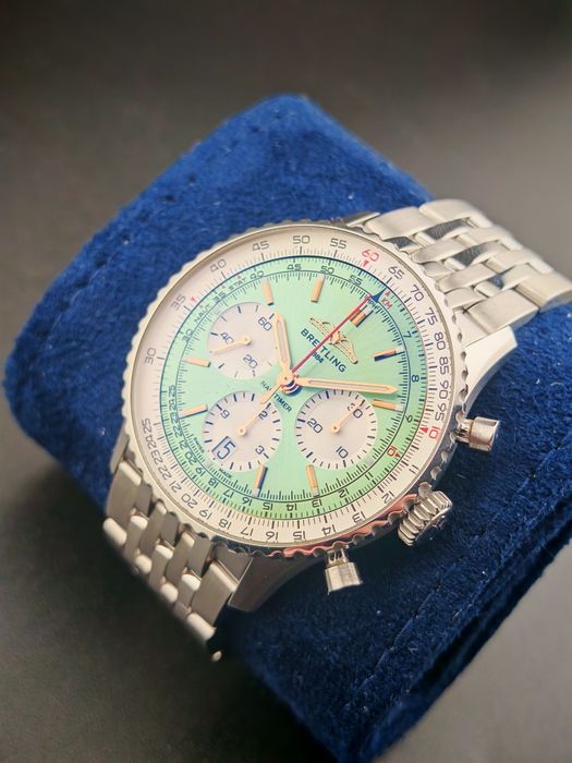 BREITLING Navitimer B01 AB0139  Pudełko i dokumenty Gwarancja