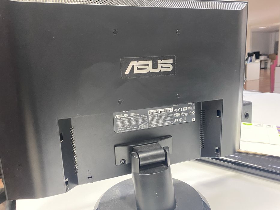 Monitor em bom estado