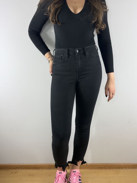 Czarne klasyczne spodnie jeansowe dżinsy Topshop 26/28
