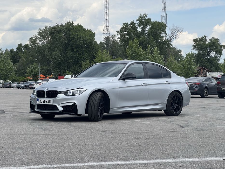 BMW 3 Series 2013 VIN WBA3C3G55ENS68251 фото оголошення 2 з 8