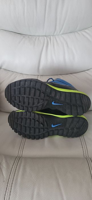 Buty Nike wysokie r.44. Nowe . Dual fusion.