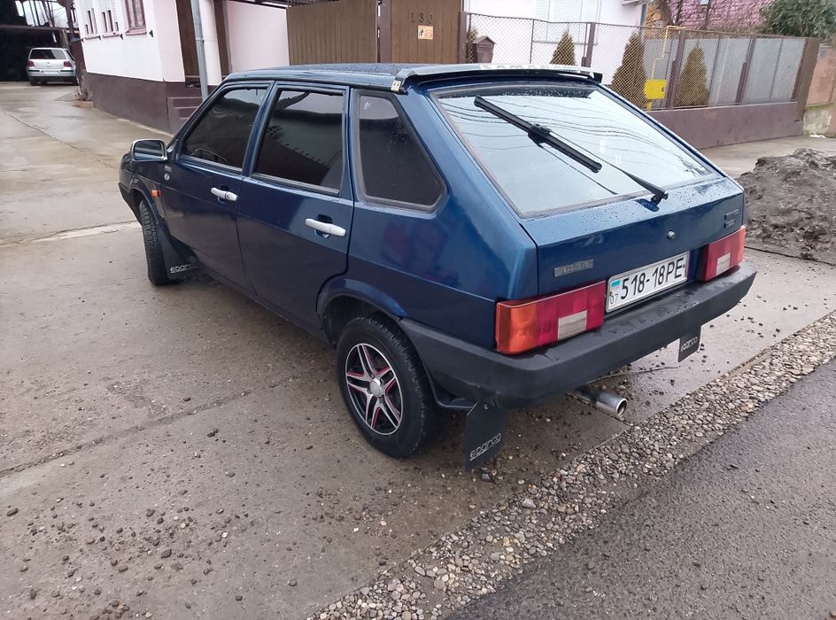 Продається BAZ 2109 1999рік 1.5 мотор