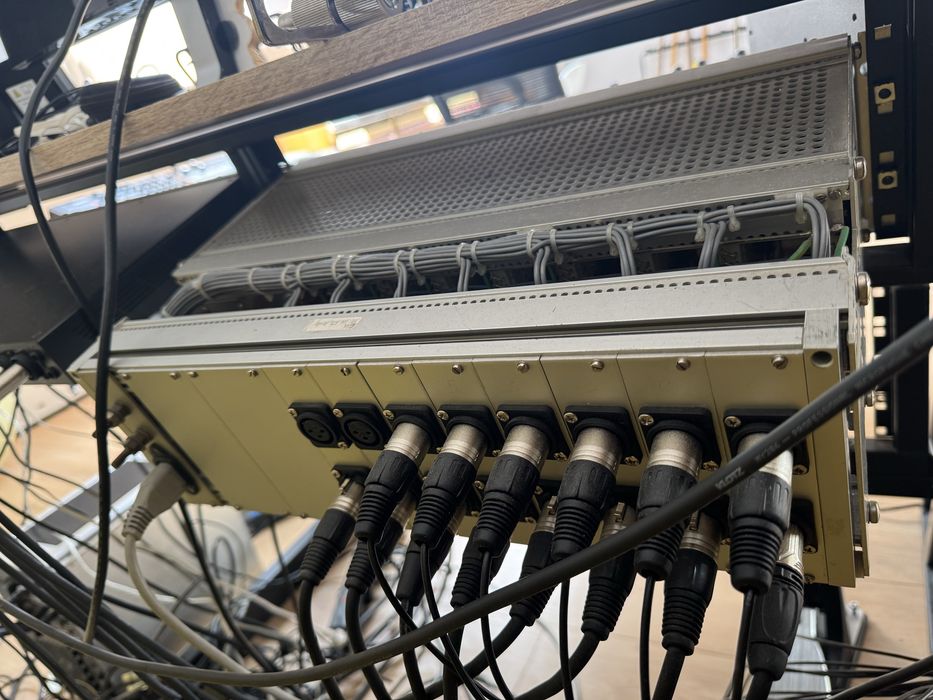 8 kanałowy preamp LAWO V970/3-74