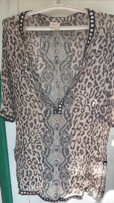 Отдам даром блузку,  шарф