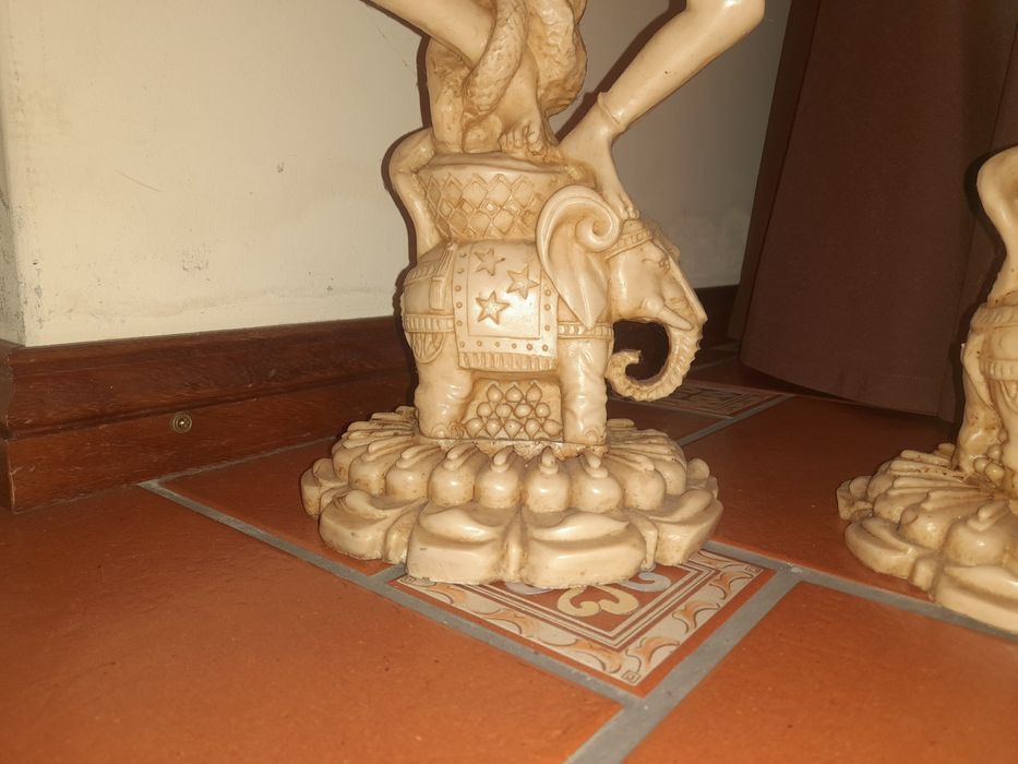 Estatuetas orientais (marfinite) 2 uni