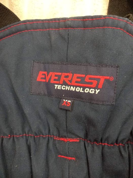 Лижні штани, комбінезон