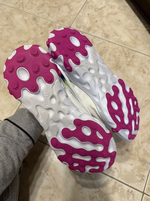 жіночі кросівки Nike W React Element 55  36 розмір