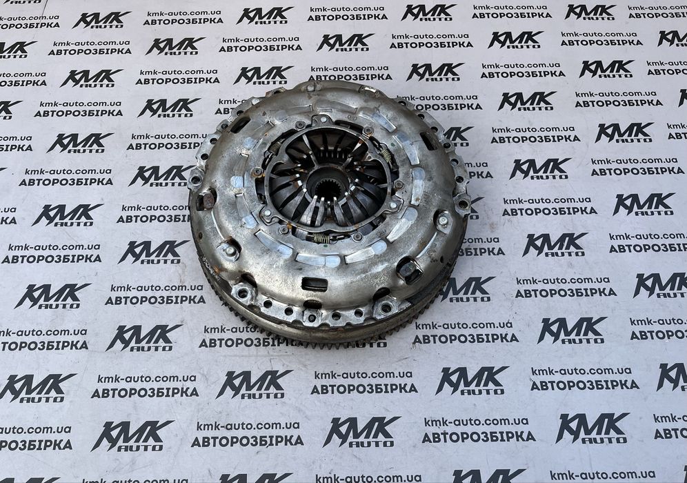 Демпферний маховик Opel Insignia  2.0cdti F40