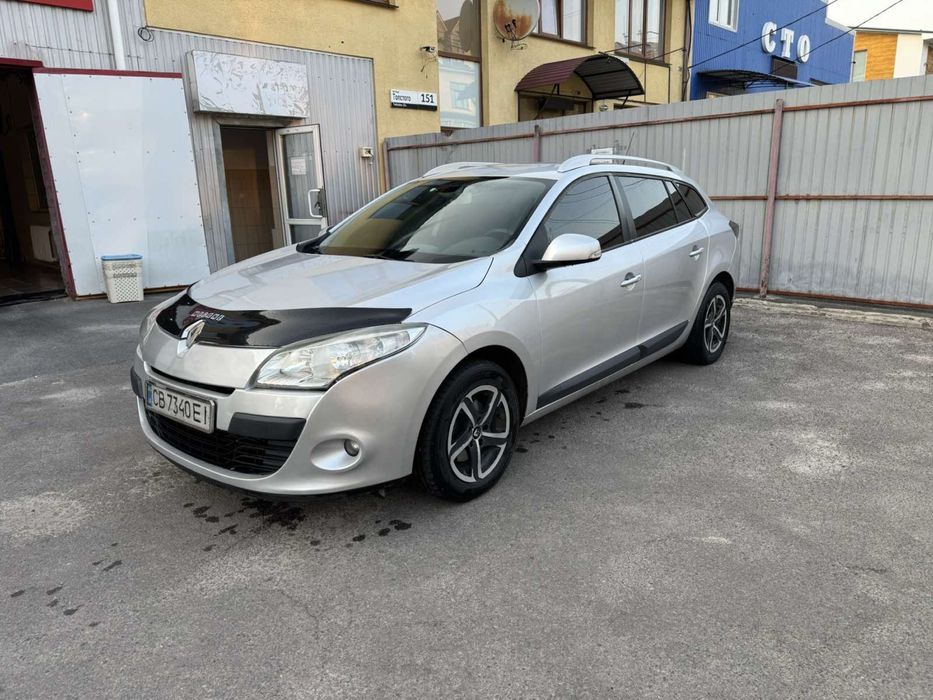 Продам меган 3 1.5 dci