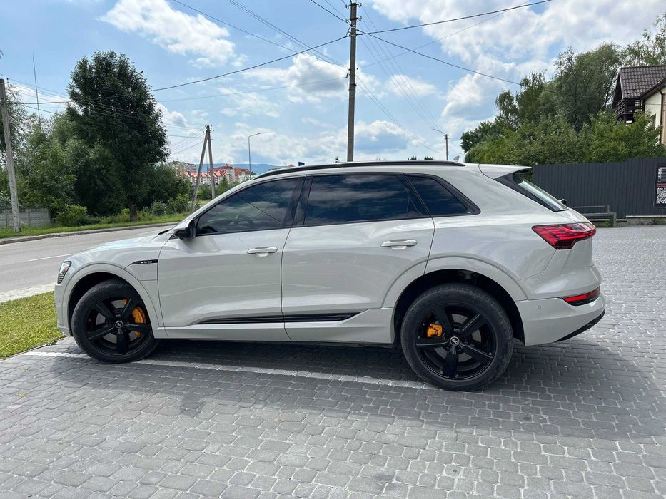 Audi E-Tron 95kWh