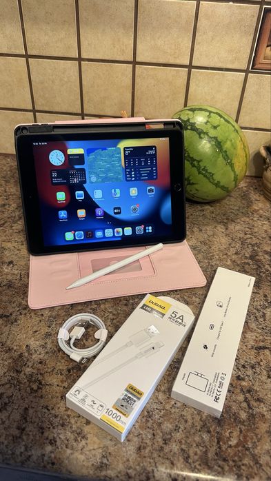 Tablet iPad Apple Retina 10” - TOUCH ID - PROCREATE