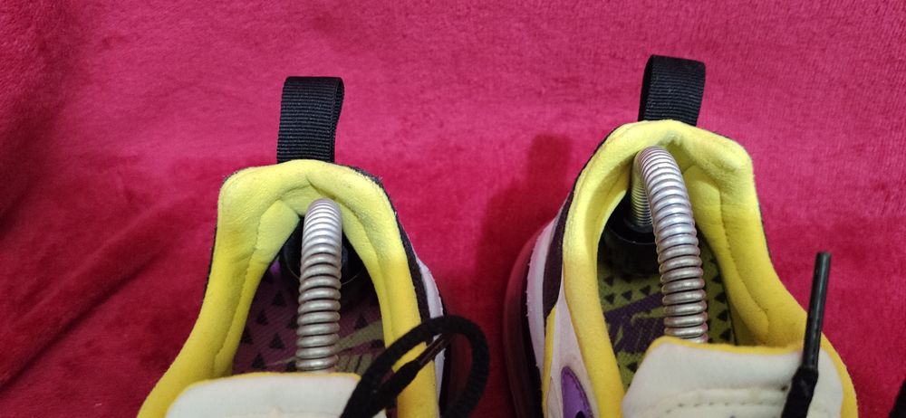 Buty Nike Air Max  270 React  bright Violet  white sneakersy Top stan