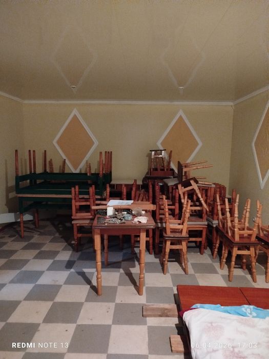 Продам будинок в центрі с.Лосятин !