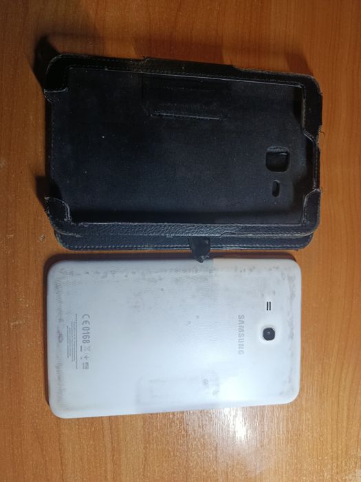 Планшет Samsung tab 3 lite SM-T111 8GB