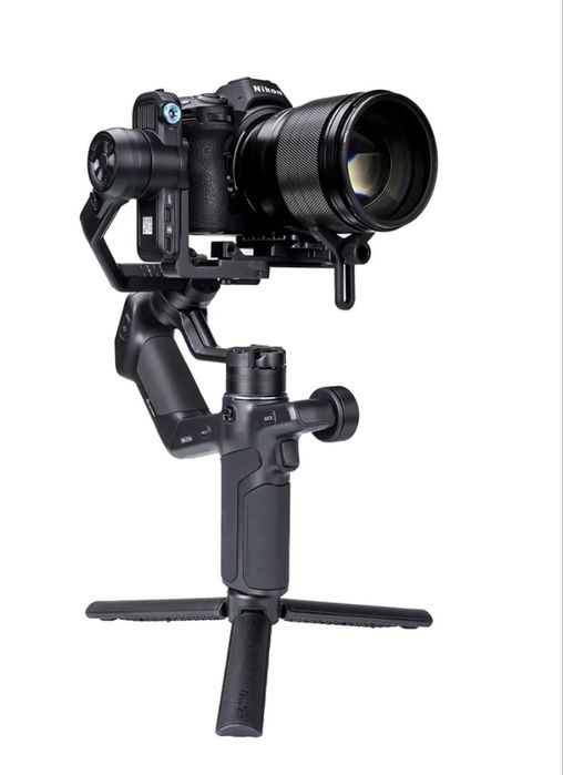 трьохосьовий стабілізатор гімбал автоматично вирівнює рух фото тримач