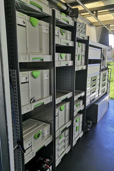 Zabudowa auta ,regaly bott plus skrzynki festool