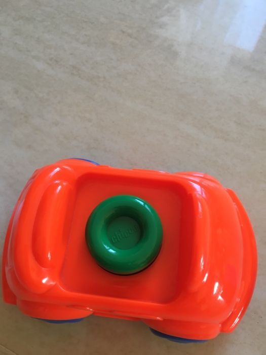 Машинка первый конструктор Chicco