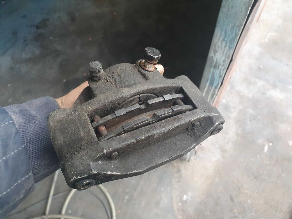 Zacisk hamulcowy ligier microcar aixam jdm chatenet  tyl  przod