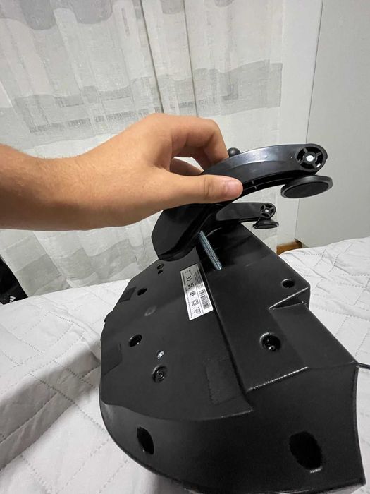 Volante com Pedais Thrustmaster T300RS GT Edition NOVO