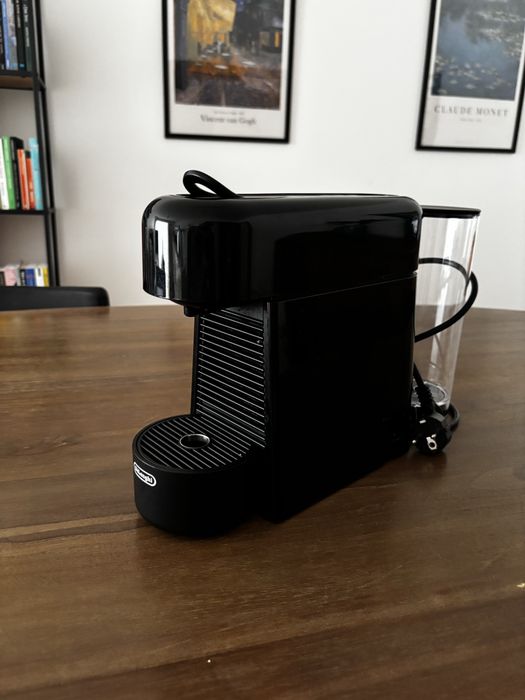 Nespresso Essenza Plus