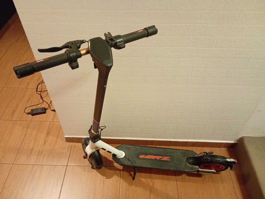 Hulajnoga elektryczna