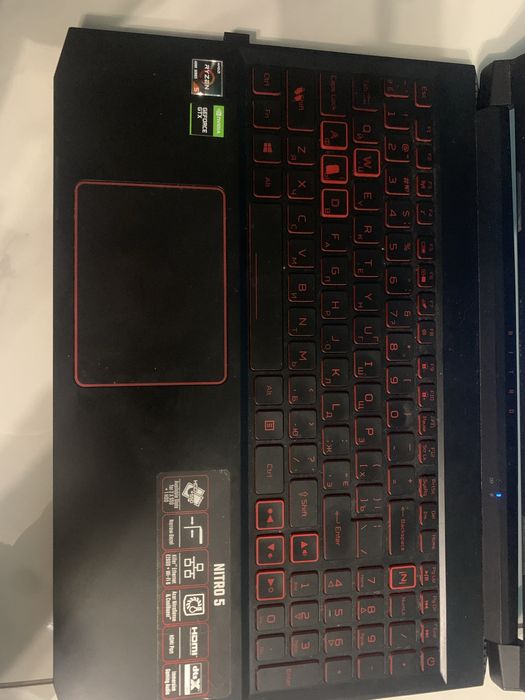 Ноутбук Acer Nitro 5 Ryzen 5 4600H GTX 1650 Ti 16GB RAM SSD 1.5TB