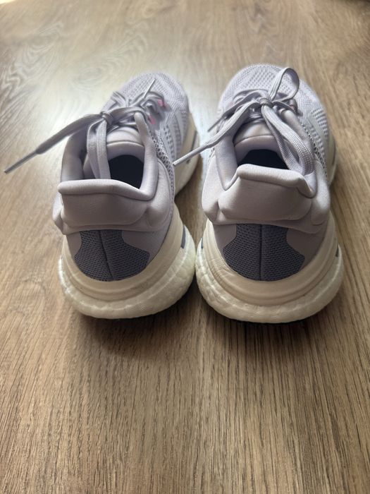 Жіночі бігові кросівки adidas solarglide 6  39 1/3