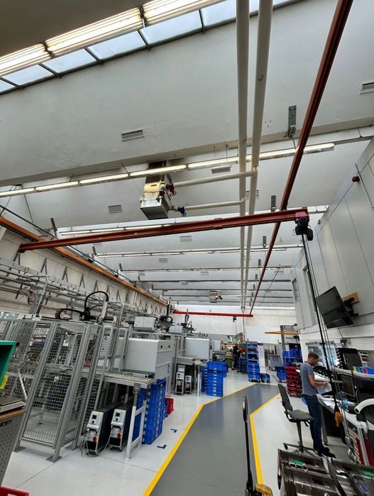 Suwnica podwieszana Demag 500kg + 630kg