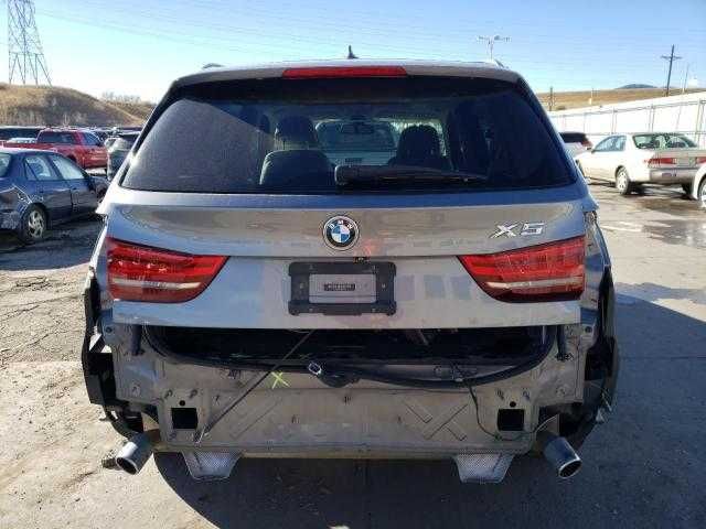 Автомобіль BMW X5 xDrive 2015 року з США