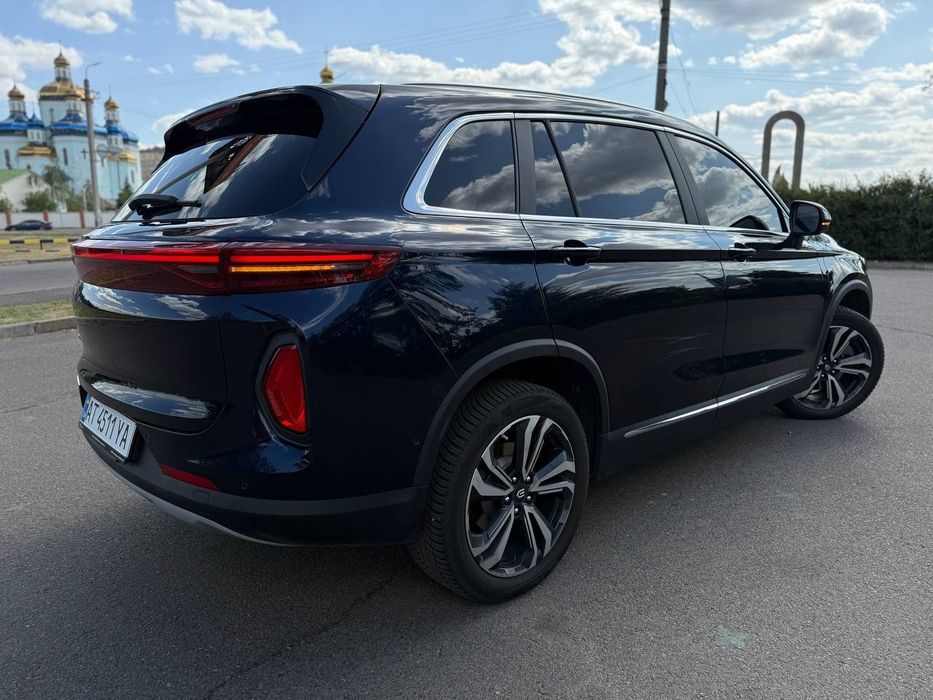 Продам авто електромобіль Skywell ET5 72 кВт