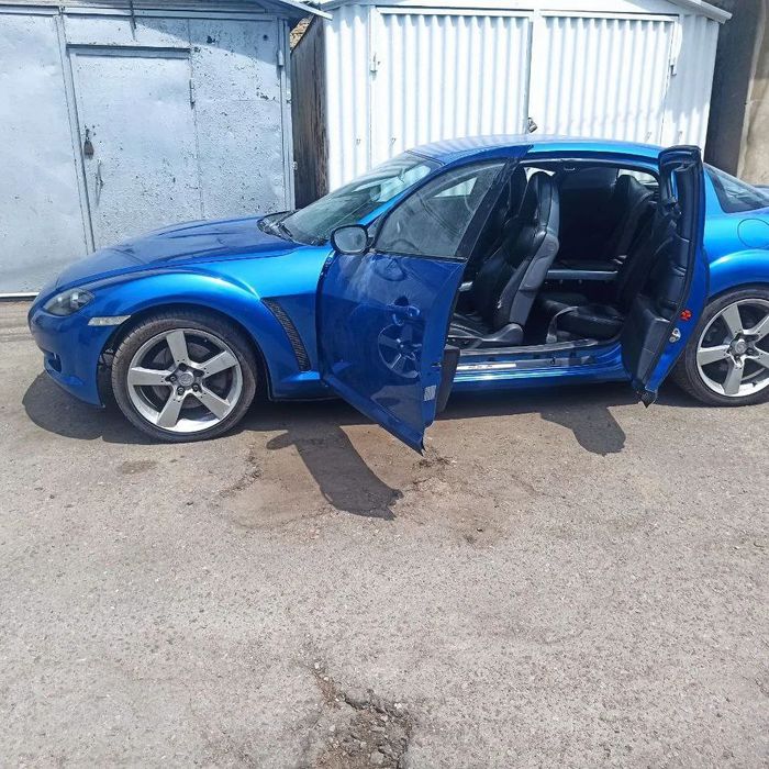 Mazda RX-8 High Power, з рідним роторним двигуном 1.3 об'єм