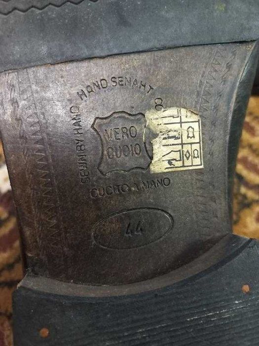 Кожаные мужские туфли
Vero Cuoio