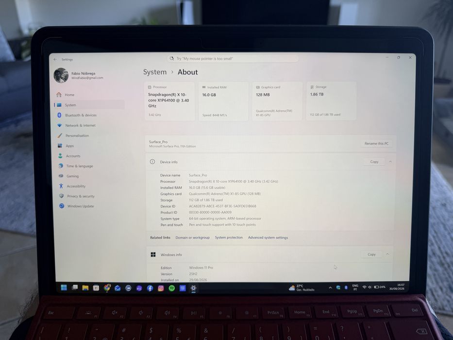 Microsoft Surface Pro 11th Gen (Snapdragon X Plus) com Teclado & Surface Slim Pen 2!  2TB - 16GB