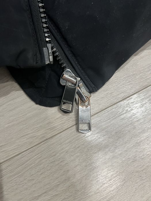 Пуховик tommy hilfiger S