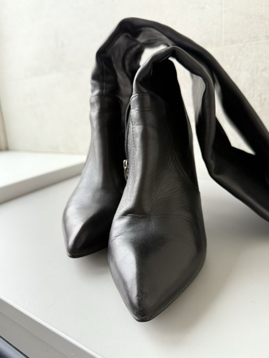 Сапоги женские на каблуку