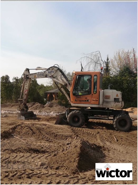 Usługi sprzętem budowlanym Wykopy Utwardzanie terenu
