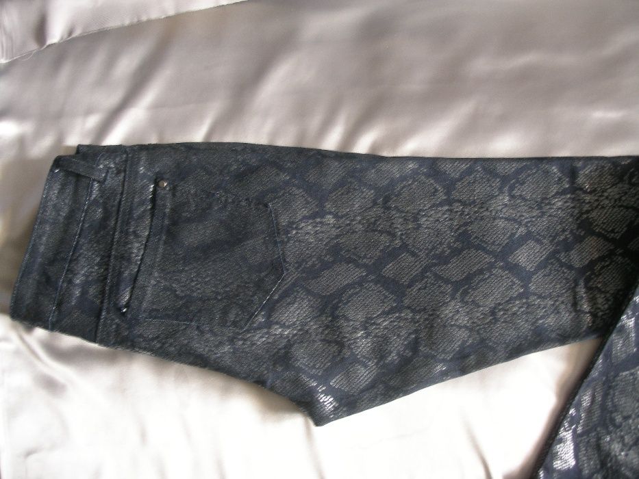 Эксклюзивные джинсы скинни Принт Питон Великобритания Denim Co Новые!