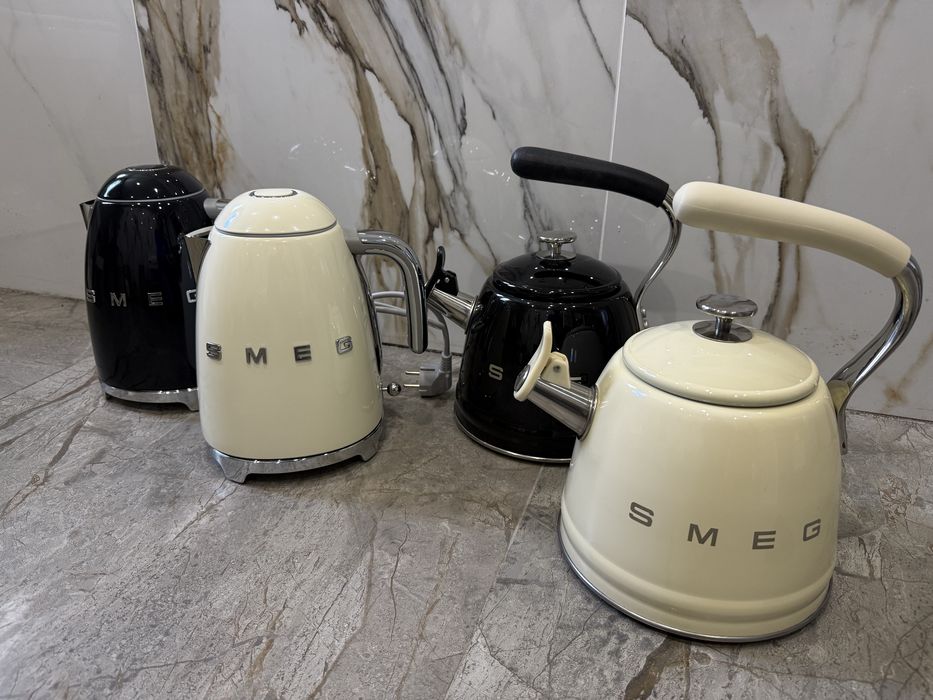 Чайник на плиту електро чайник smeg смег набір ножів