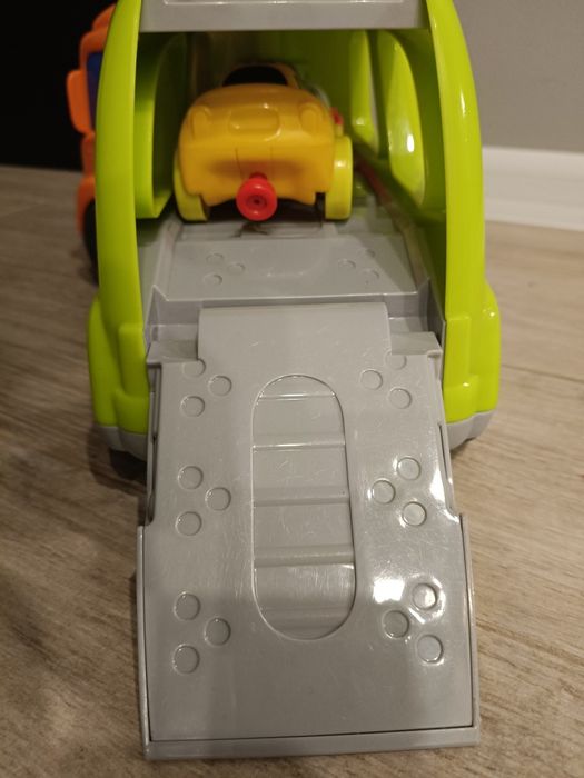 Mówiące auto z lawetą Smily Play