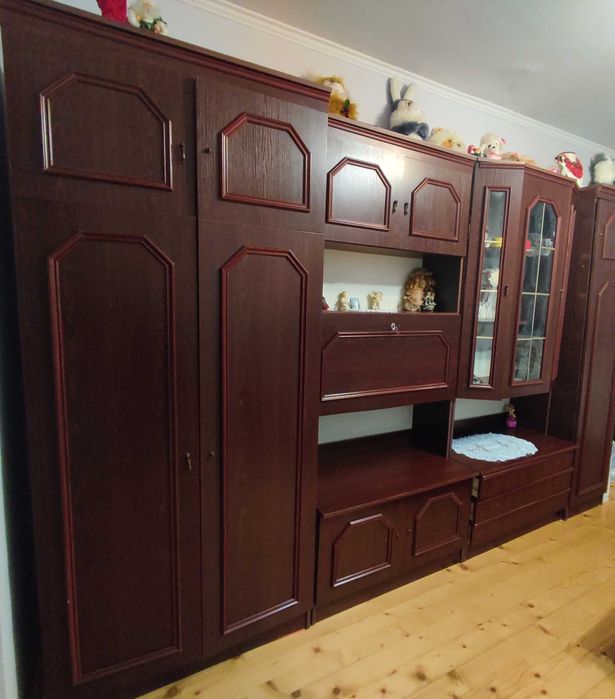 ТЕРМІНОВО! Продається шафа з кількома конструкціями