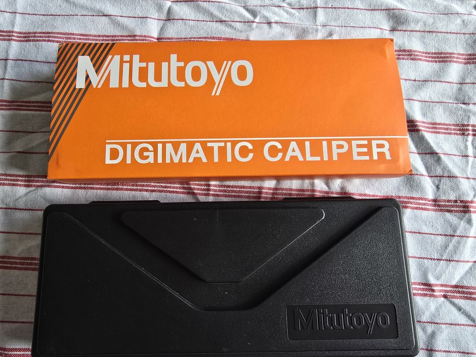 Suwmiarka elektroniczna Mitutoyo 150mm