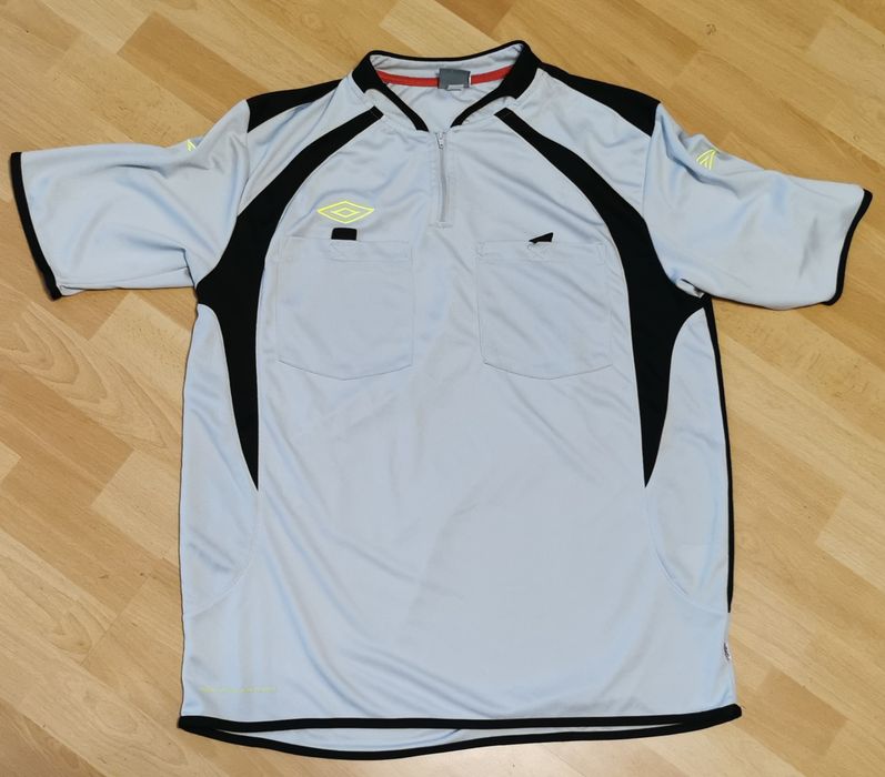 Umbro Official Team Product - Sportowa koszulka roz. L